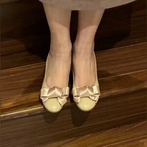 Elegant Nude Leather Heels with Bow | Size 35 (fits like US 5)